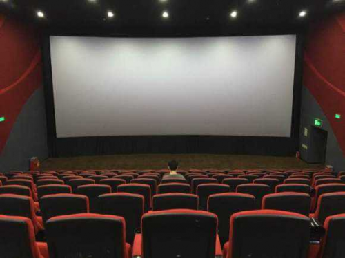 聚美街电|聚美街电“续电”、美团线上购票……电影院终于“复活”了！