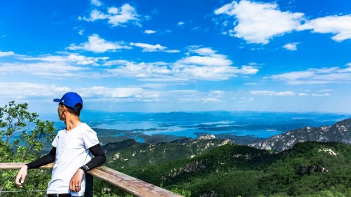 同学们辛苦了！ 密云黑龙潭及云蒙山景区准备了免费票及折扣券等你来