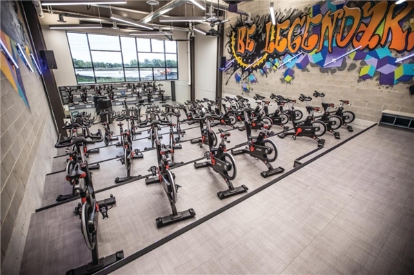 奥力来|奥力来中国：卓越品质与姐姐们一起乘风破浪