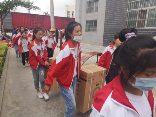 如新|如新捐赠3000台空气净化器 聚焦贫困地区校园健康防护