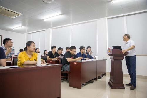 中正锅炉注重人才队伍建设 为企业后续发展增添新生力量