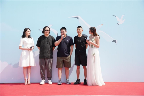 青岛西海岸金沙滩啤酒节达人云集，大咖红人带你醉嗨游园！