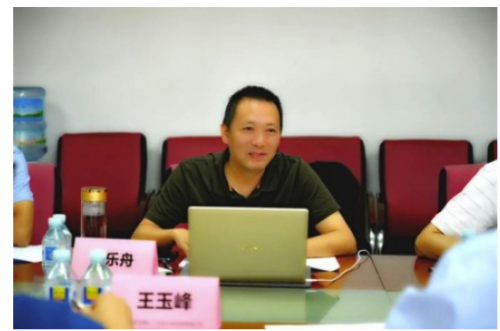 背胶行业标准审查通过 膏状瓷砖背胶代表行业未来