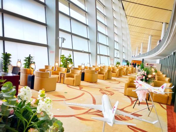 空中“随心飞”、地面“随心享”，东航“567贵宾室随心享”航空服务产品今日上线
