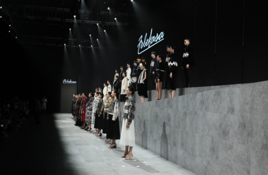 费雷梵萨品牌与哥本哈根皮草联名款亮相海宁国际时装周