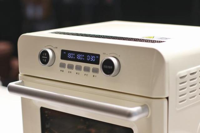 一台抵十台，美食一步到位：海氏K5空气烤箱测评