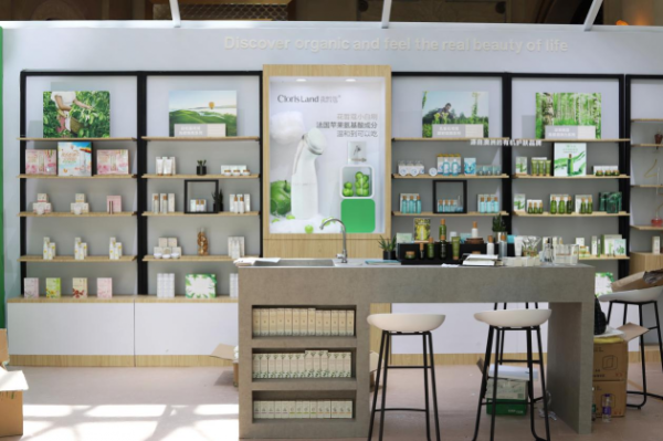 明星产品迭出，花皙蔻靠什么迎战疫后市场？