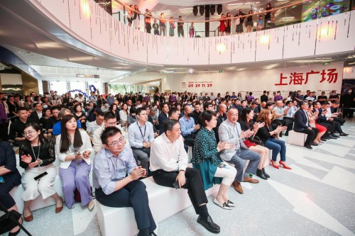 淮海路商圈上海广场完成蜕变新生 正式对外迎客