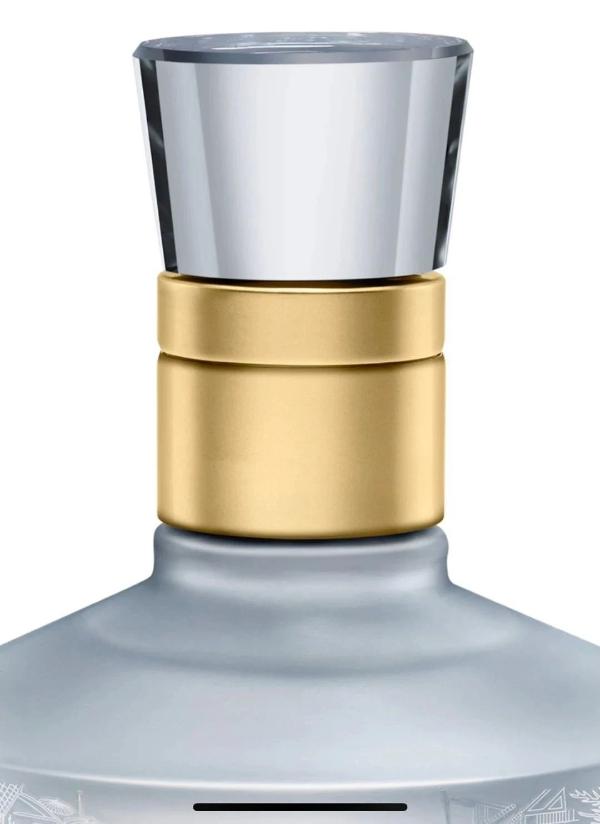 神秘|神秘新品舍不得谍照流出，开启高端抢位战！