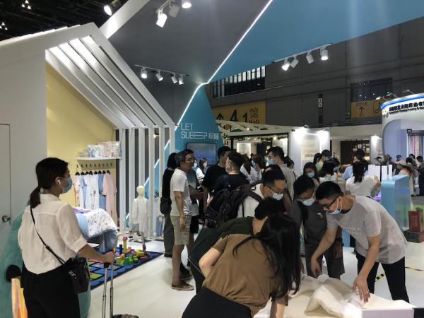 | 如果你只是想买条普通的床单，请别立刻想到绘睡
