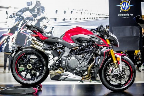 国产首款公升级三缸摩托Benelli BJ1200民用巡航版正式发布