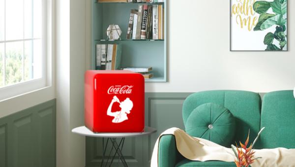 引领时尚新浪潮！HCK哈士奇联手可口可乐推出复古小冰箱