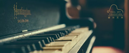 睿尔艺术学校|走进睿尔艺术学校，让音乐人生从优秀到卓越