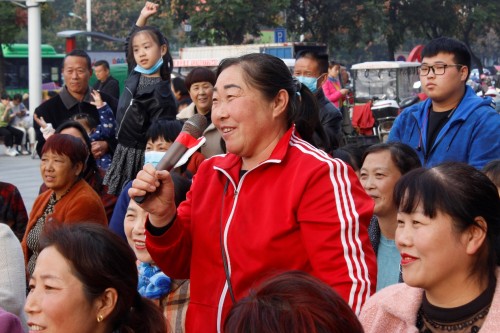 好古方回到家乡，好家风闪耀南阳