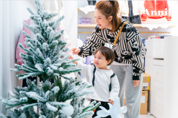 南方10月下雪？安奈儿童装打造冬日专属狂欢！