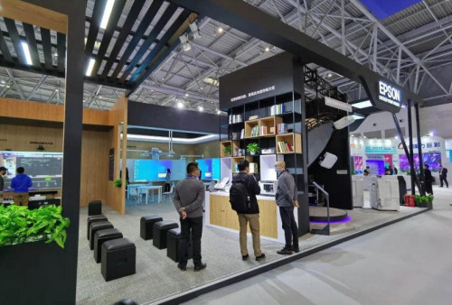 爱普生亮相中国教育装备展示会，全新解决方案带来智慧教育新活力