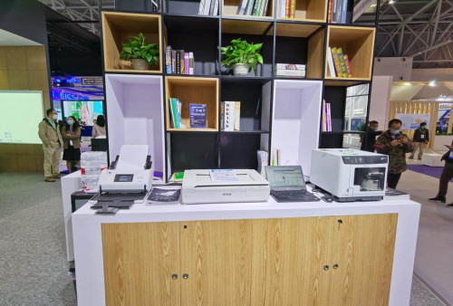 爱普生亮相中国教育装备展示会，全新解决方案带来智慧教育新活力