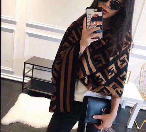 暖心冬季配饰上线寺库，风度温度都保住