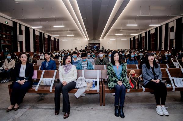 音乐戏剧电影《美丽的蓝色多瑙河》走进复旦大学 原华受邀参加观影分享会