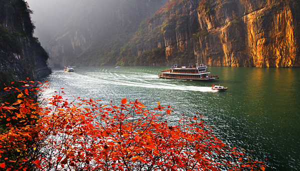 《巫山神女》陷入爱情的瞬间 高甜时刻单身狗速速回避！