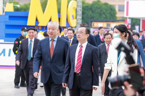 梅州互联网发展成果及优秀企业亮相2020第二届梅州互联网大会行业主题展区