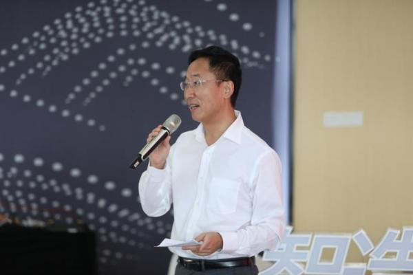 粤海产业园成功举办2020年15家企业集中签约仪式