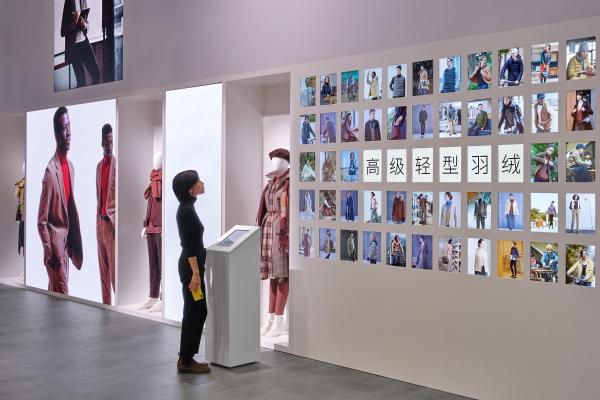 优衣库惊艳亮相进博 打造1500平方米“明日博物馆”