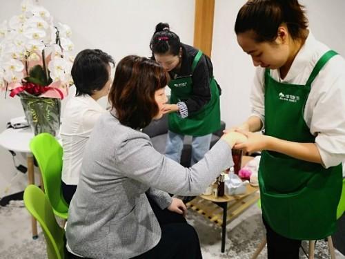 汉方高山植物护肤更高效 植物医生日本店面销售创第一增长记录