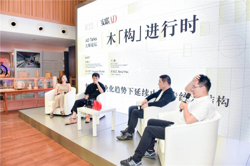 不是艺术家的郑志刚，凭什么成为ArtReview2020全球艺术权利榜单排名第一的亚洲人物