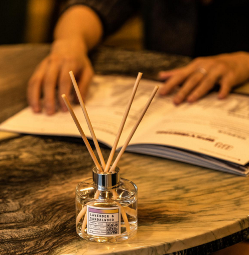 中国香港新兴香薰品牌Fragrance House菲坤氏带你探索奇妙的香氛世界。
