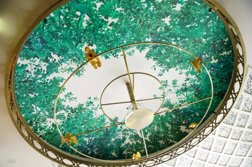  郑志刚凭什么登顶 ArtReview 榜单全球第一收藏家