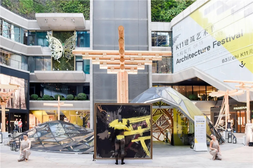  郑志刚凭什么登顶 ArtReview 榜单全球第一收藏家