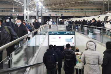 法恩莎机场高铁广告强势亮相，艺术攻势再掀高潮