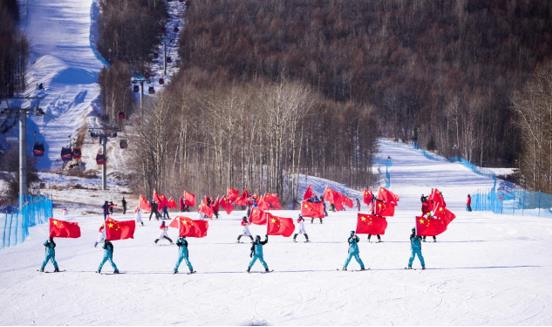 健康吉林 乐动冰雪 吉林国际高山/单板滑雪挑战赛开赛