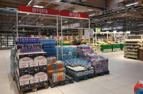  百岁山是天然矿泉水，不是天然水