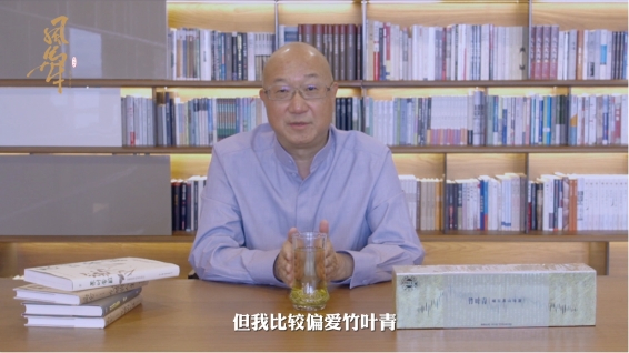比肩茅台、华为,品牌实力榜三连冠,竹叶青为何成为春节热销爆款?