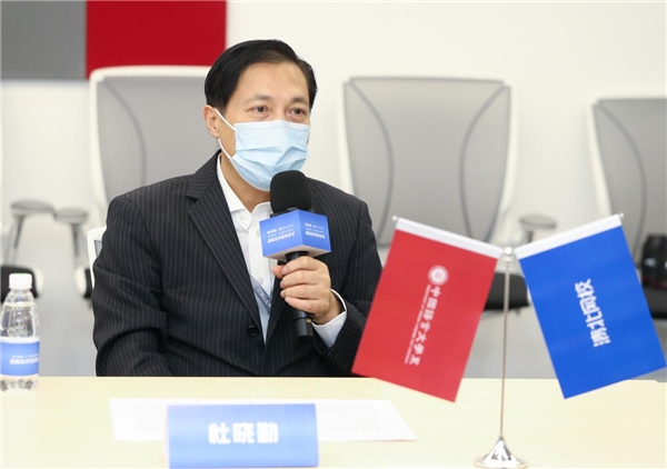 清北网校与北大中文系达成战略合作,推动产品语文教学创新升级