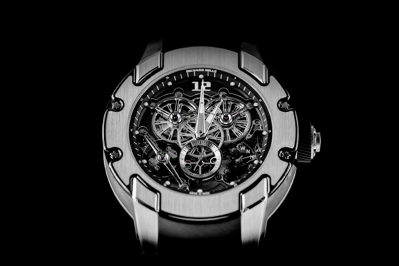 非凡机械性能的象征 RICHARD MILLE 里查德米尔RM 031天文台表