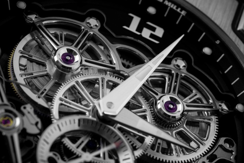 非凡机械性能的象征 RICHARD MILLE 里查德米尔RM 031天文台表