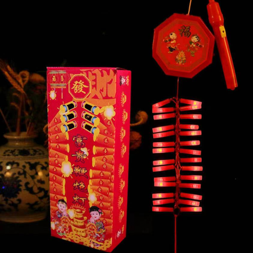 电子鞭炮跻身春节新标配 记忆里的热闹年又回来了
