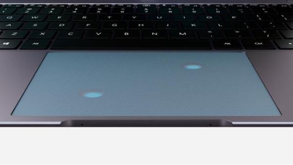 操控如手机般丝滑，全新HUAWEI MateBook X Pro这触控体验用过忘不掉