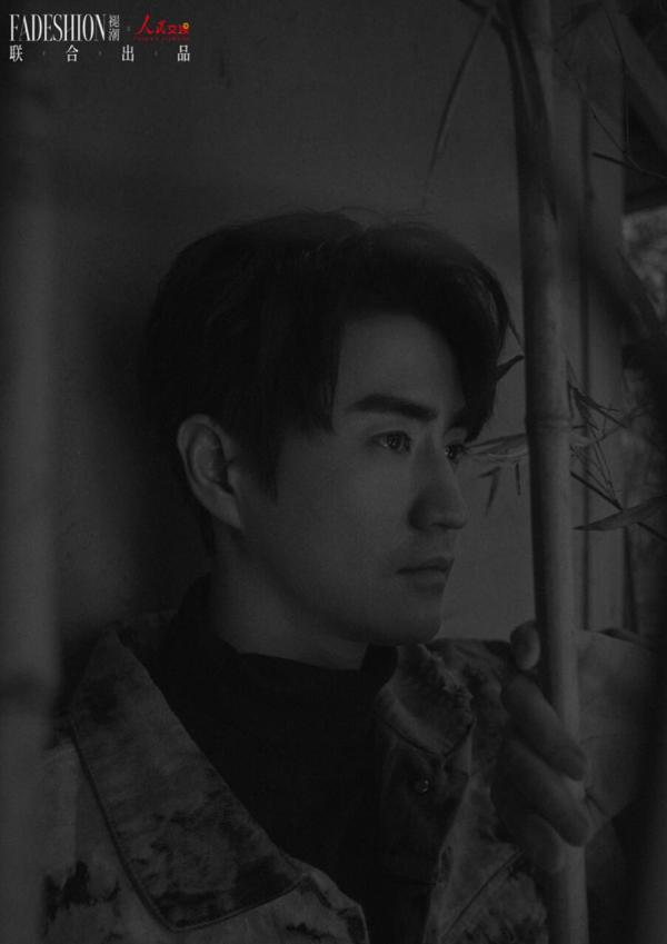 杨立新杨玏父子大片上线 胶片质感尽显“戏”味人生