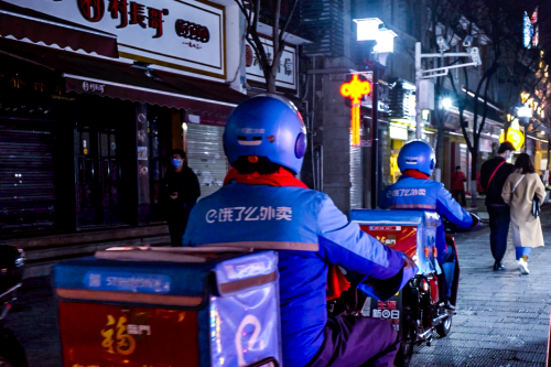 福临门新年送福公益活动 致敬舍小家顾大家的平凡英雄