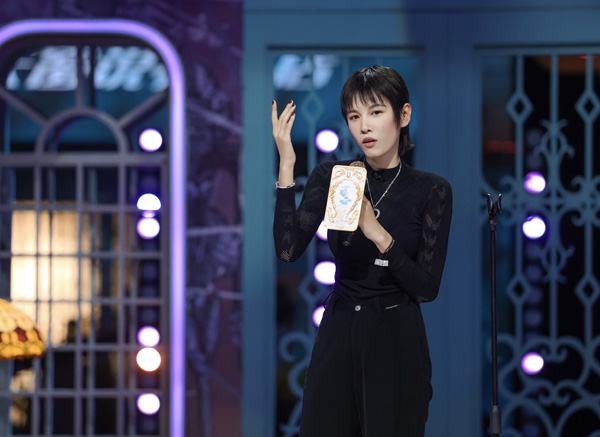 《听姐说》今日开播！王子文2G上网尚雯婕回应06超女重聚