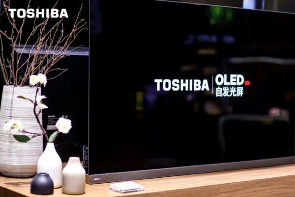 东芝电视OLED旗舰X9400首秀，日系匠心之作闪耀AWE2021