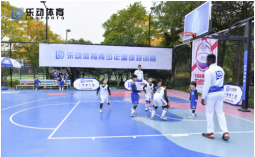 乐动体育篮球班，好教练的指导绝非得分、狂秀特技，而是基础