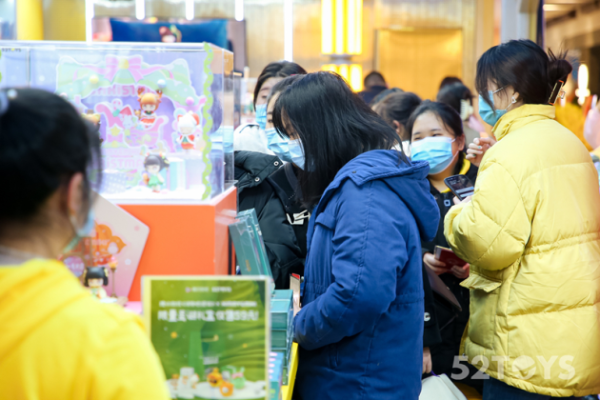 52TOYS陈威：这是一个玩无止境的时代