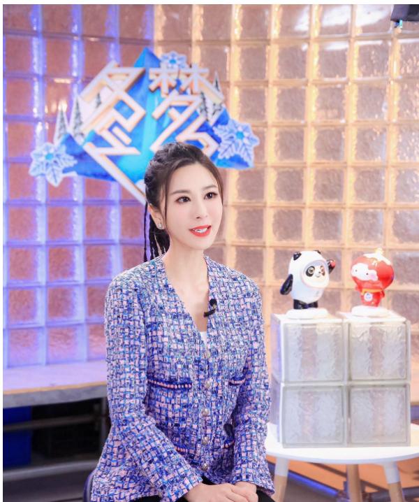 冬奥文化推广使者伊丽媛倾情助力“三亿人上冰雪”，《冬梦之约》完美收官