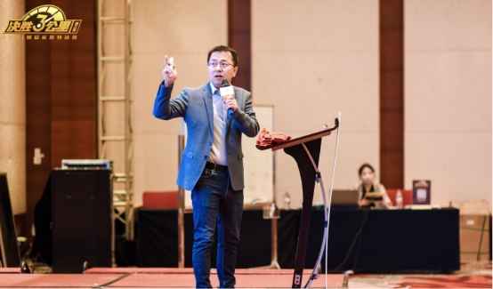 冠名“决胜三公里”统一支持经销商拓客100家