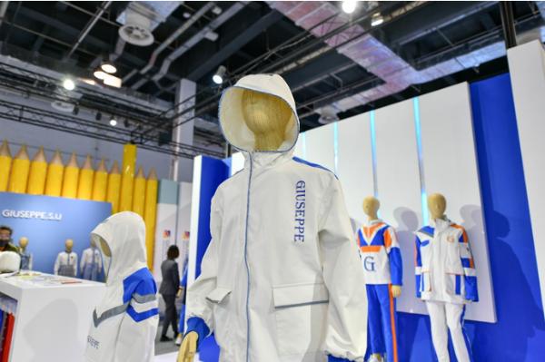 预见未来，创造未来 | 乔治白闪耀登陆2021上海国际校服·园服展